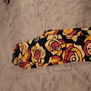 Roses Lularoe